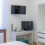 74 Bed & Breakfast 4*